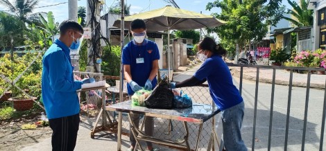 Đội shipper tình nguyện