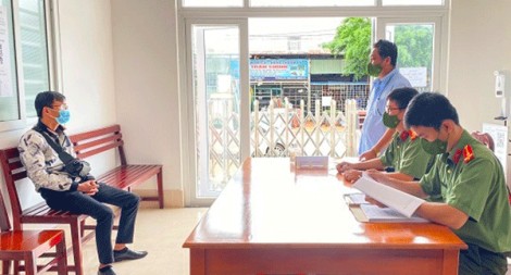Không mua được hàng trong siêu thị, lên Facebook xúc phạm cơ quan chức năng