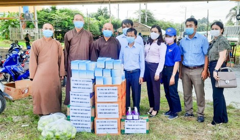 Tập trung lãnh đạo phòng, chống dịch bệnh