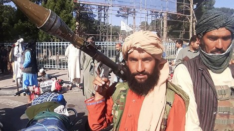 Nhiều nước khẩn cấp sơ tán công dân khỏi Afghanistan