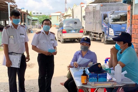 Đẩy mạnh tuyên truyền, hướng dẫn người tham gia giao thông thủy phòng, chống dịch COVID-19
