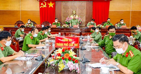 Phát huy vai trò trên tuyến đầu phòng, chống dịch, giữ vững an ninh trật tự địa phương