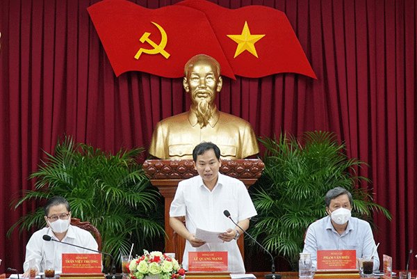 Thực hiện tốt “mục tiêu kép”; trong đó, ưu tiên công tác phòng, chống dịch