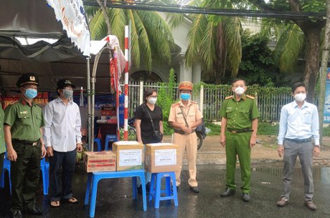 Thiên An Pharma góp sức cho phong trào "Lá chắn phòng chống dịch COVID-19" của Công an TP Cần Thơ