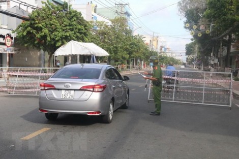 Nhiều tỉnh phía Nam tiếp tục giãn cách xã hội
