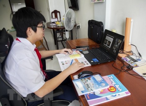Kiên Giang: Học sinh 8 huyện, thành phố đến trường học từ ngày 13/9