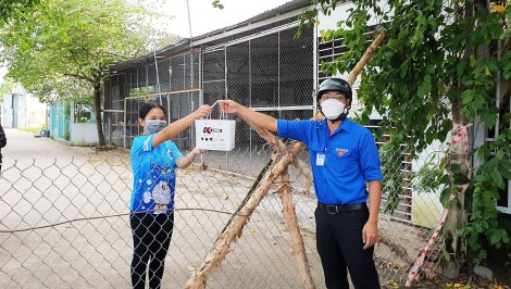 Hỗ trợ thiết bị học trực tuyến cho học sinh