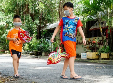Đầm ấm Tết Trung thu