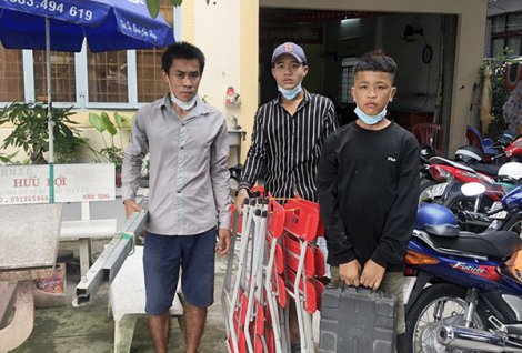 An Giang: Tổ phòng, chống dịch COVID-19 bắt 3 tên trộm có nhiều tiền án