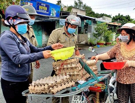 Ðồng hành cùng nhân dân