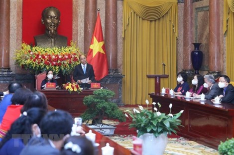 Chủ tịch nước Nguyễn Xuân Phúc: Người cao tuổi là trụ cột của gia đình và xã hội