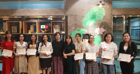 Nhiều hoạt động hỗ trợ phụ nữ kết hôn với người nước ngoài