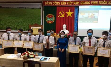 Hội Nông dân thành phố sơ kết giữa nhiệm kỳ 2018-2023