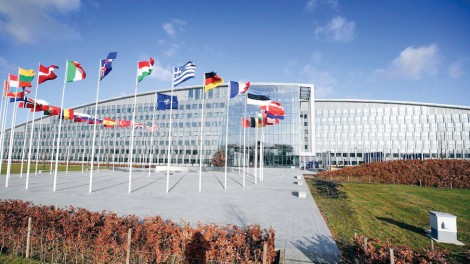 Nga - NATO “ăn miếng trả miếng”