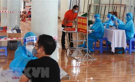 Thủ tướng Phạm Minh Chính: Phú Thọ, Sóc Trăng, Cà Mau cần nhanh chóng kiểm soát dịch