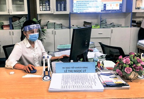 Hơn 99% khách hàng thanh toán tiền điện không dùng tiền mặt