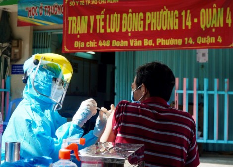 Bộ Y tế đề nghị địa phương lên kế hoạch tiêm nhắc lại mũi 3, 4 vắc-xin Covid-19