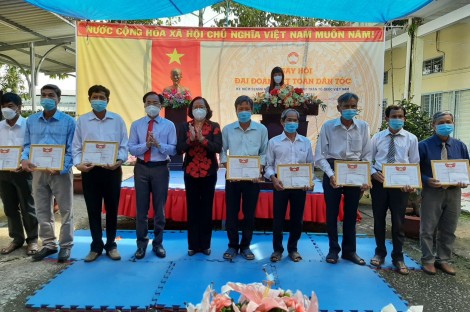 Chung sức xây dựng nông thôn mới