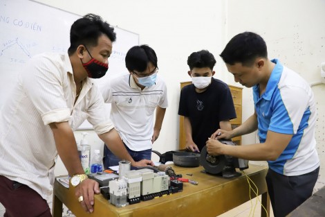 Giúp thanh niên tái thiết việc làm trong bối cảnh COVID-19