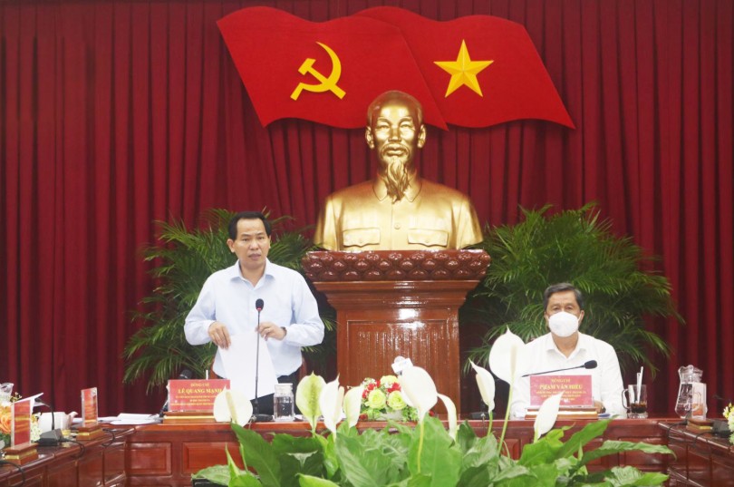 Toàn hệ thống chính trị tập trung bảo vệ tính mạng nhân dân là trước hết, trên hết