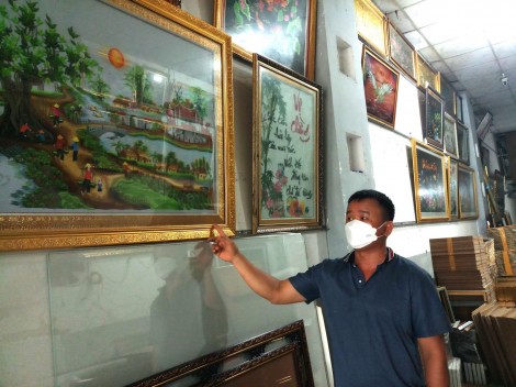 Tạo điểm nhấn cho ngôi nhà với tranh treo tường