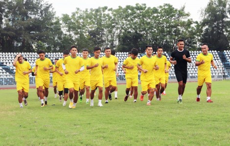 Đội bóng đá Cần Thơ hội quân trở lại