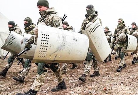Mỹ tìm cách ngăn Nga tấn công Ukraine