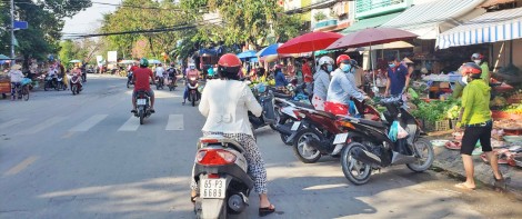 Làm gì để thích ứng an toàn, kiểm soát hiệu quả dịch bệnh? 
Bài 1: Thích ứng nhưng chưa an toàn