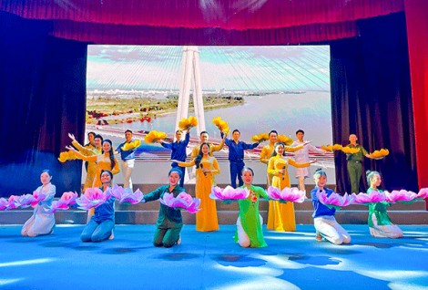 Lan tỏa nét đẹp di sản dân ca, dân vũ