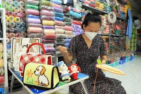 Khởi nghiệp với niềm đam mê len sợi