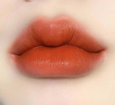 Lựa chọn son môi thương hiệu tránh xa nguy cơ dị ứng