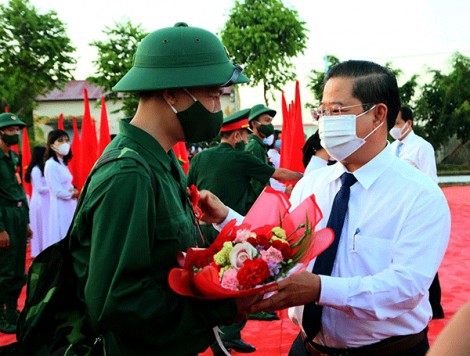 Nỗ lực hoàn thành công tác quân sự, quốc phòng địa phương