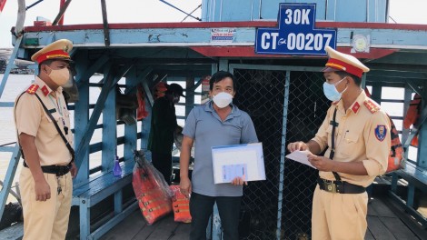 Tăng cường các giải pháp bảo đảm trật tự an toàn giao thông dịp Tết Dương lịch, Tết Nguyên đán Nhâm Dần 2022