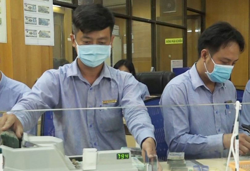 Khó khăn do đại dịch COVID-19, tín dụng vẫn tăng trưởng hơn 13,6%