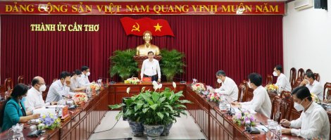 Nâng cao trình độ, tinh thần, trách nhiệm trong công tác tham mưu, phục vụ của Văn phòng Thành ủy