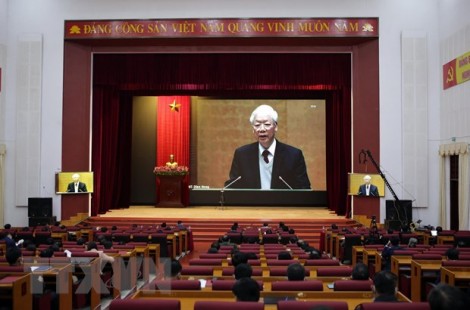 Nâng cao năng lực lãnh đạo của Đảng: Công tác tư tưởng là hàng đầu