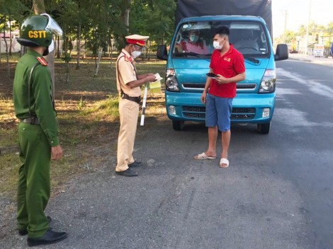 Tăng cường kế hoạch cao điểm, chuyên đề đảm bảo trật tự an toàn giao thông dịp lễ, Tết