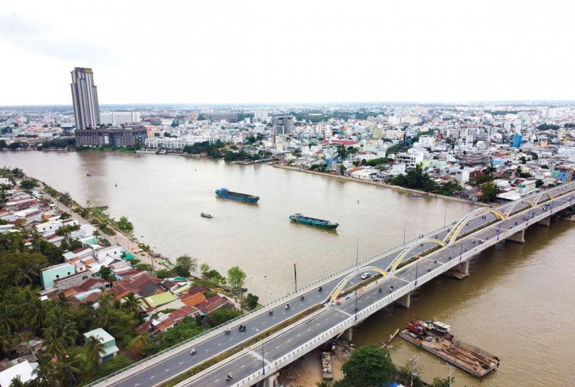 Mục tiêu tối thượng là phục vụ nhân dân, sự phát triển của đất nước