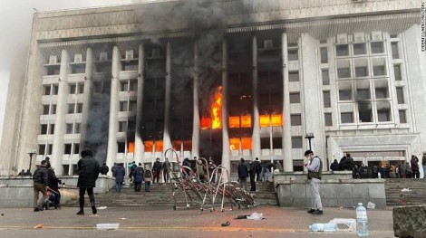 Kazakhstan chìm trong bạo loạn
