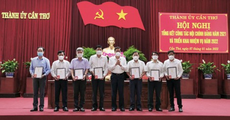 Tăng cường trách nhiệm giải trình của người đứng đầu