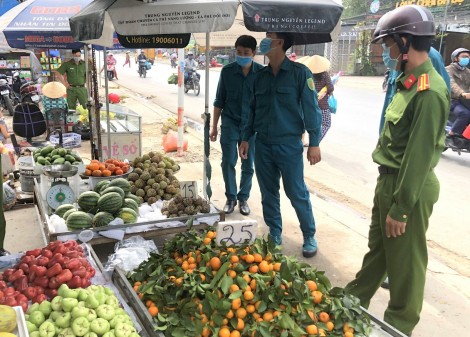 Tuyên truyền, nhắc nhở người dân chấp hành nghiêm quy định Luật Giao thông đường bộ