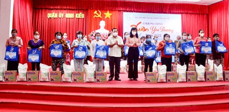 Tổ chức chương trình “Xuân yêu thương” năm 2022
