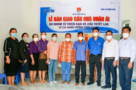 Báo Cần Thơ bàn giao “Căn nhà nhân ái” cho hộ có hoàn cảnh khó khăn ở huyện Thới Lai