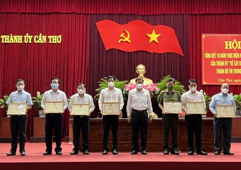 Tổng kết 10 năm phát triển quận Ninh Kiều thành đô thị trung tâm TP Cần Thơ