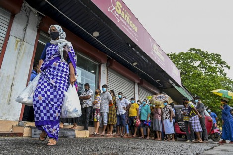 Sri Lanka “tiến thoái lưỡng nan”