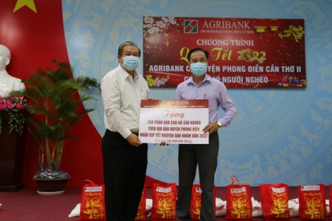 Agribank Chi nhánh Cần Thơ II trao 725 phần quà cho hộ gia đình chính sách, hộ nghèo trên địa bàn TP Cần Thơ
