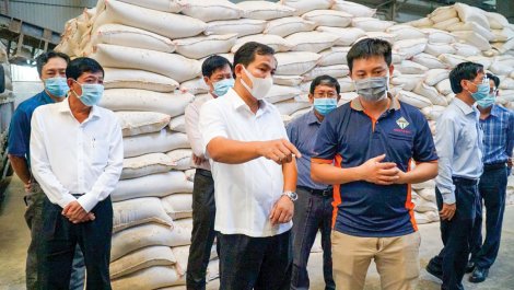 Phát huy tinh thần đoàn kết, quyết tâm vượt mọi khó khăn,  đưa thành phố phát triển toàn diện