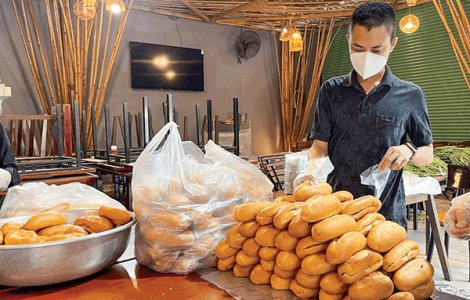 Chung một tấm lòng