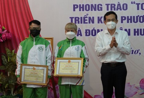 Đầu năm, gặp nhà vô địch Boxing - WBO thế giới