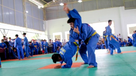 Con người là yếu tố quyết định nhiệm vụ trở thành trung tâm thể thao vùng
